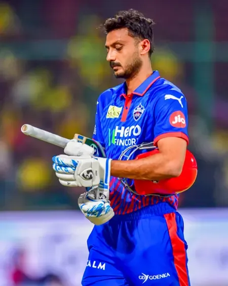 अक्षर पटेल की खराब फॉर्म पर इरफान पठान का विश्लेषण, कप्तानी का दबाव बताया कारण