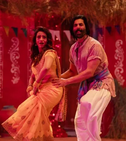 अक्षरा सिंह ने 'घिस-घिस-घिस' की सफलता पर अक्षय कुमार संग फोटो शेयर कर फैंस को कहा शुक्रिया