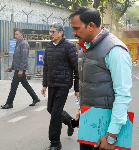 मनी लॉन्ड्रिंग मामला: जवाद अहमद सिद्दीकी को दिल्ली हाईकोर्ट से 3 दिन की कस्टडी पैरोल, अंतरिम जमानत नामंजूर