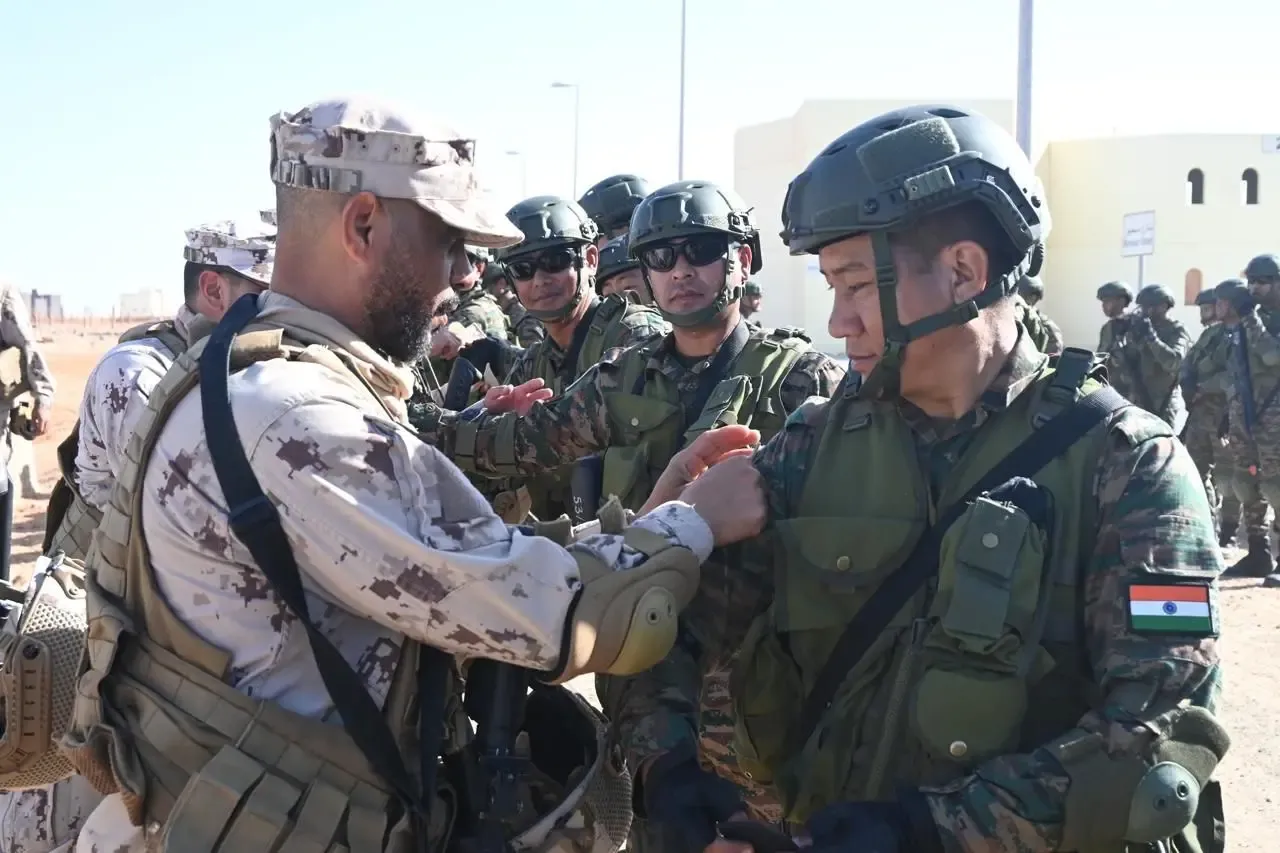 क्या अल-हमरा में संपन्न हुआ ‘डेजर्ट साइक्लोन’, यूएई संग मजबूत रक्षा सहयोग?