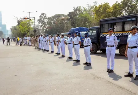 Kolkata Police Take Action: Over 300 Arrested During Dol Yatra Festivities for Indecency and Alcohol-Related Offenses
