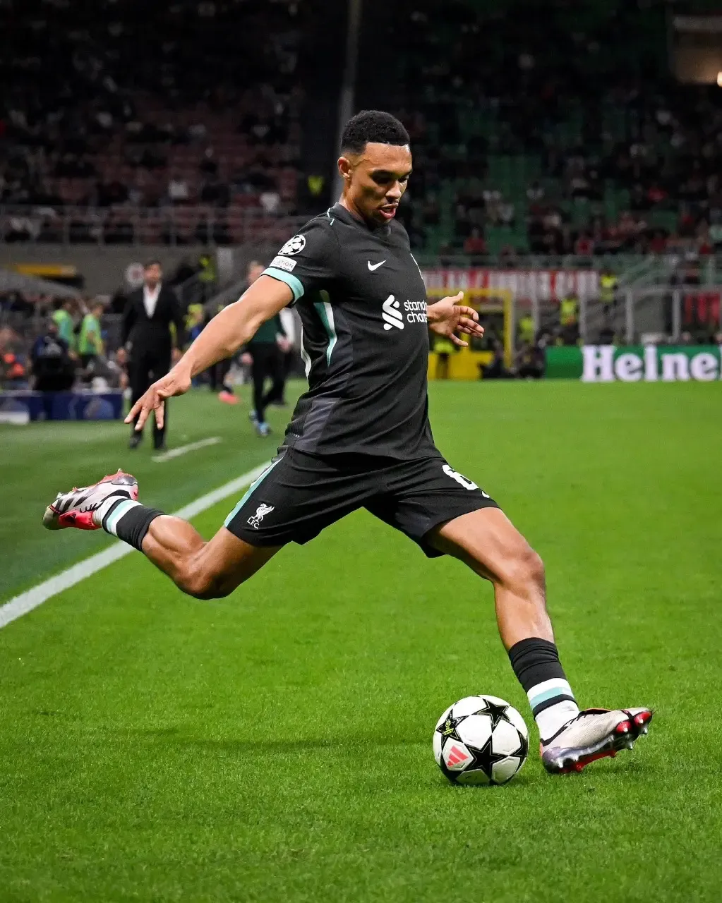 Trent Alexander-Arnold Out for Carabao Cup SF vs Spurs Due to Injury