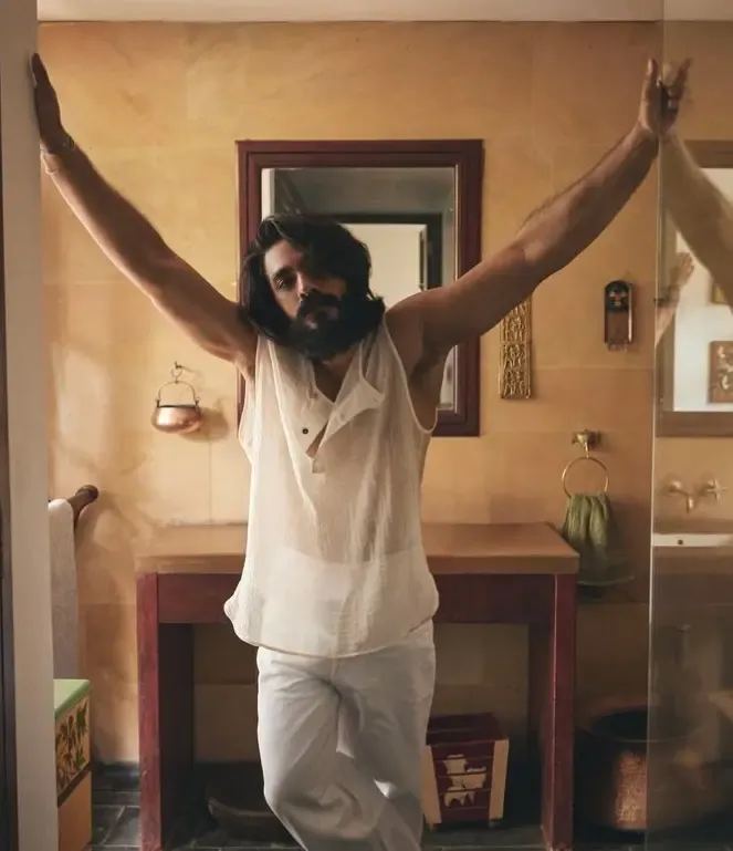 क्या अली अब्बास जफर की फिल्म में बाला साहेब ठाकरे के पोते ऐश्वर्य बनेंगे विलेन?