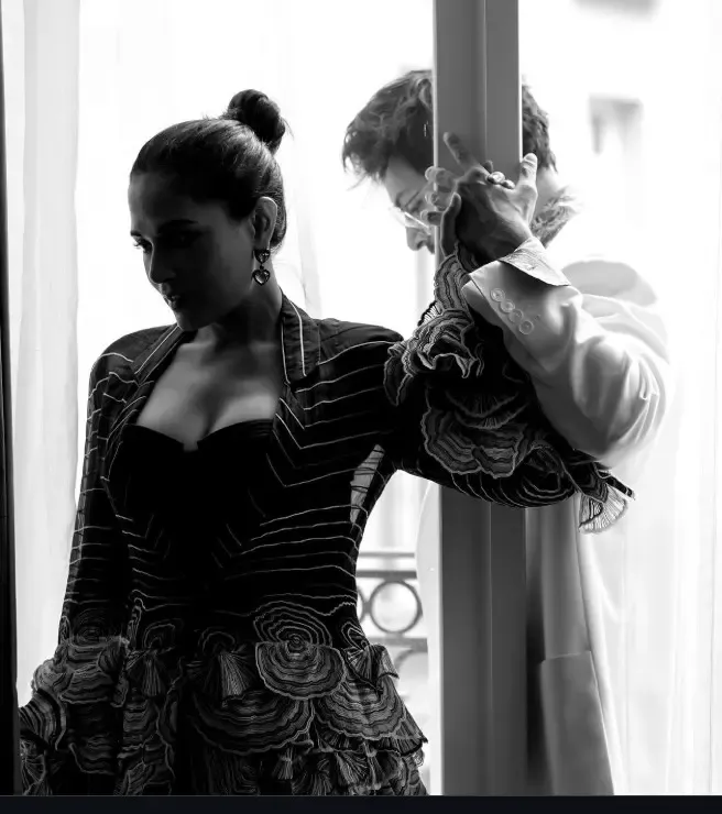 क्या अली फजल ने ऋचा चड्ढा पर प्यार लुटाया? कहा- 'प्यार ही पलों को जोड़ता है'