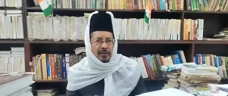Why is the All India Muslim Jamaat Chief Criticizing Uttarakhand and Himachal Pradesh?