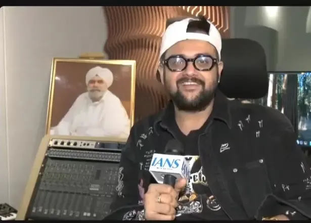 PM Modi's support for artists boosts confidence, says composer Aman Pant