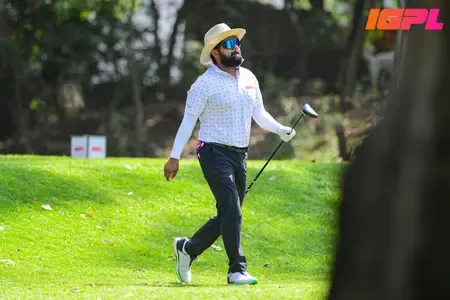 Aman Raj Leads by Four Shots Over Bhullar at IGPL Chandigarh