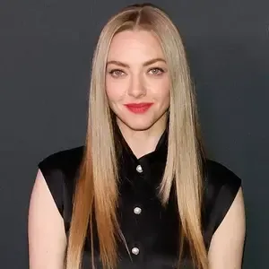 Amanda Seyfried reveals truth behind viral video of her singing song
 from 'Wicked'