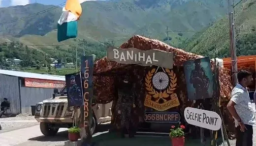 Amarnath Yatra 2025: Army selfie point at Banihal wins pilgrim praise