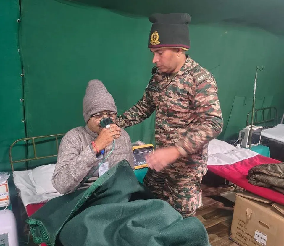 अमरनाथ यात्रा 2025: भारतीय सेना की 24 घंटे मेडिकल सेवा बनी श्रद्धालुओं का 'सुरक्षा कवच'