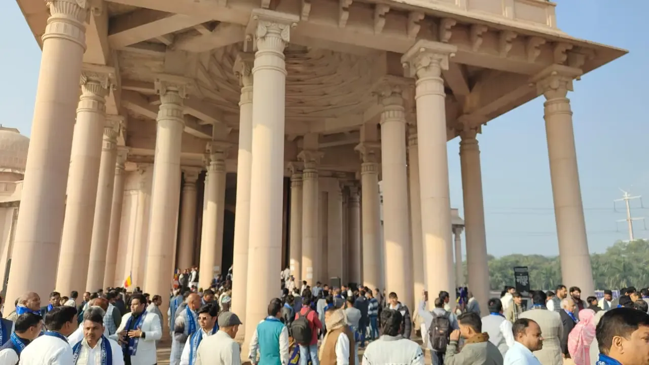 क्या अंबेडकर परिनिर्वाण दिवस पर बसपा का शक्ति प्रदर्शन हुआ?