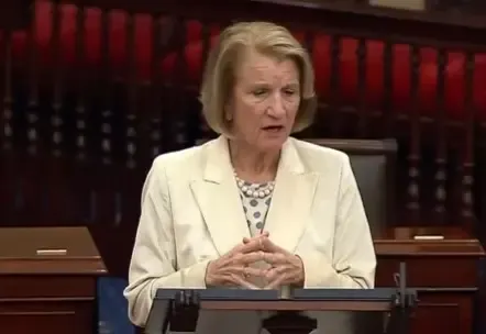 अमेरिकी विधेयक के जरिए अवैध प्रवासियों के वाणिज्यिक ड्राइविंग लाइसेंस के उपयोग पर साधा निशाना 