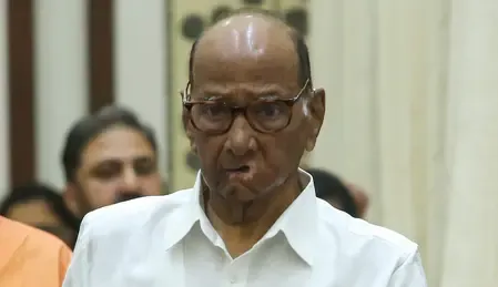 What Happened During Sharad Pawar's Meeting with CM Fadnavis Over Mumbai Cricket Elections?