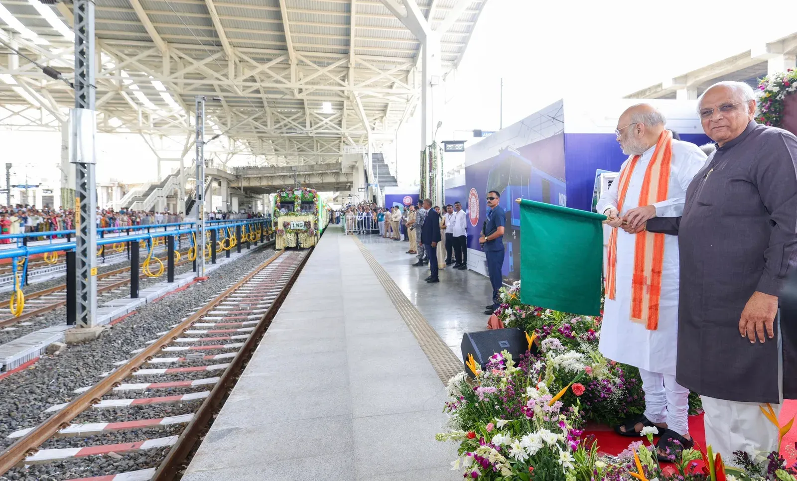 Amit Shah Dedicates India's First LNG Train at Sabarmati