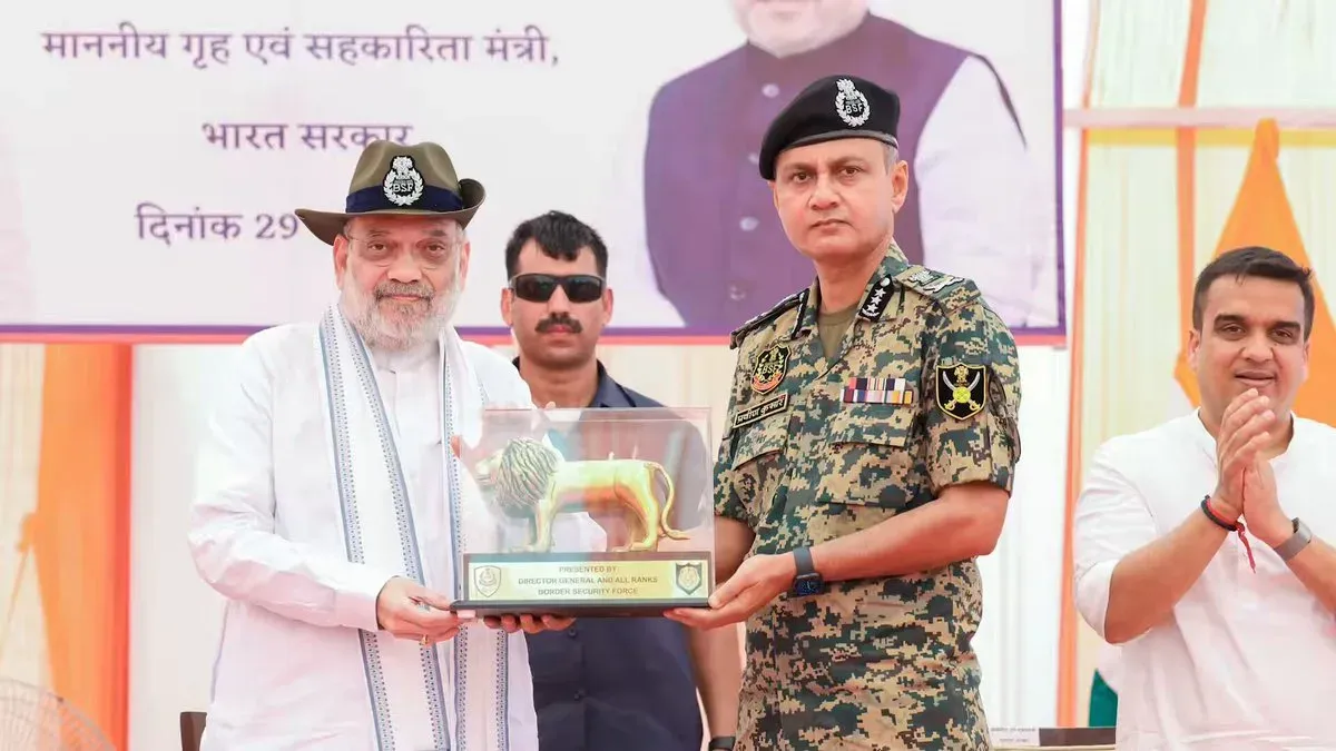 Amit Shah Inaugurates Two Border Outposts on India-Pakistan Border in Bhuj
