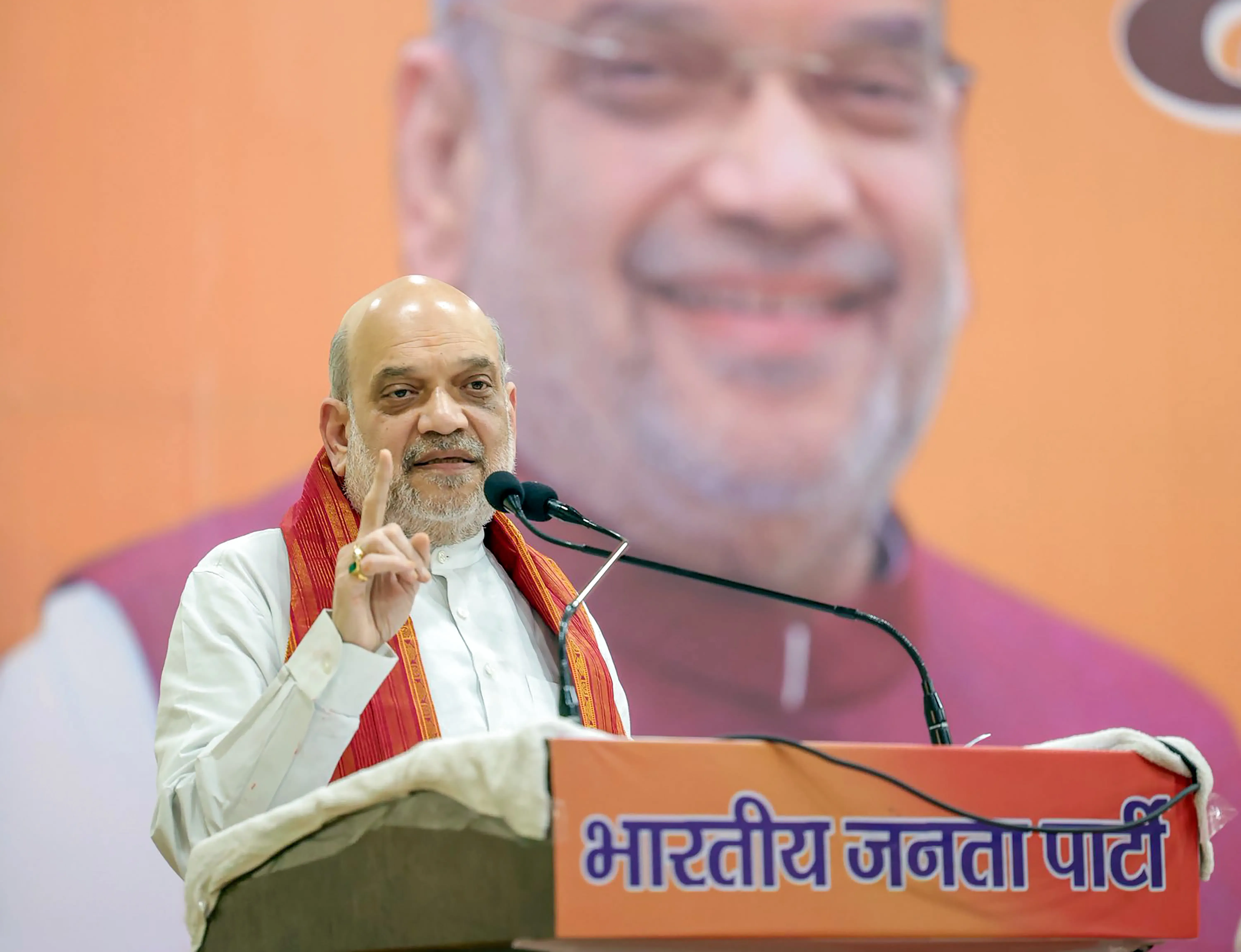 क्या अमित शाह ने हर परिवार से खादी खरीदने की अपील की?