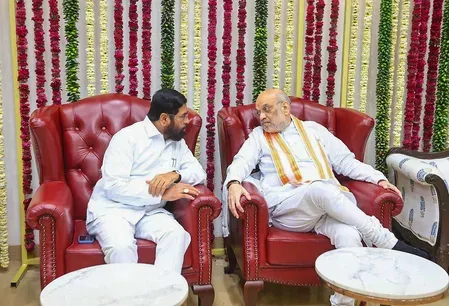 बस्तर नक्सलमुक्त: एकनाथ शिंदे ने अमित शाह को दिया श्रेय, PM मोदी की दूरदर्शिता को सराहा
