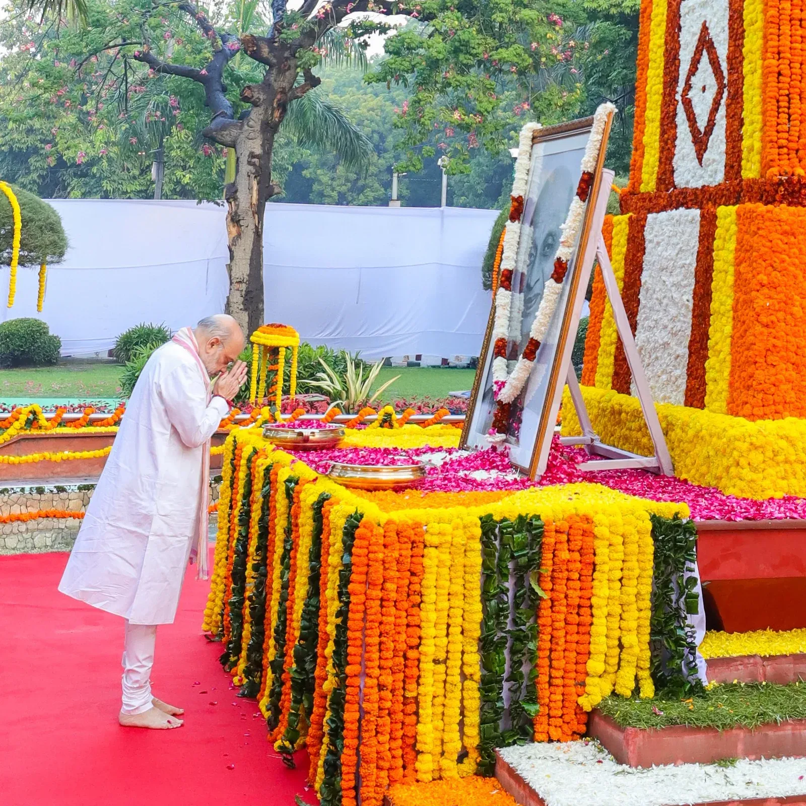 Amit Shah pays tribute to Sardar Patel on Rashtriya Ekta Diwas