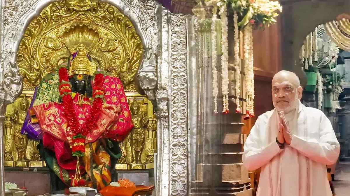 Amit Shah Prays at Kolhapur Mahalakshmi Temple, Lays Restoration Stone