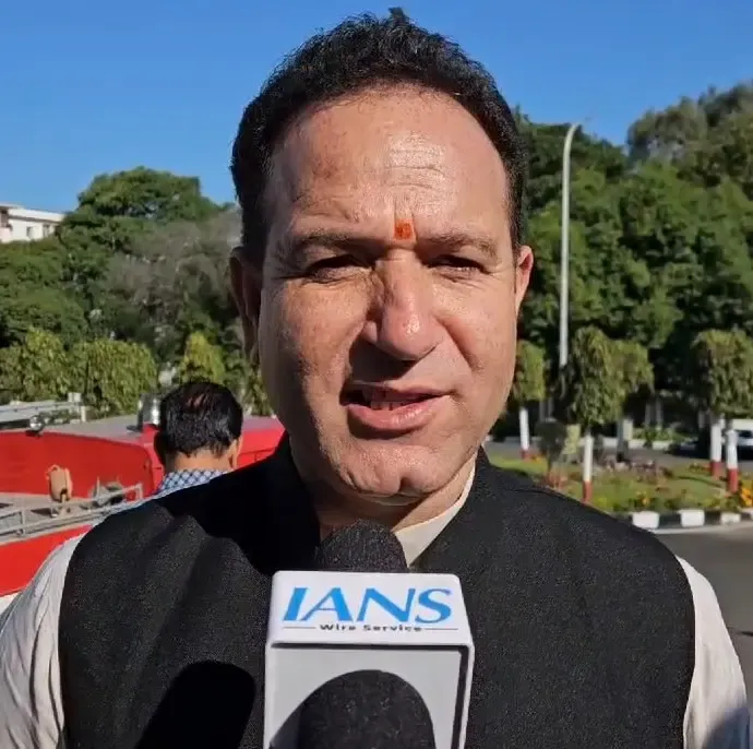 Amit Shah's Visit Essential Amid Pakistan's Ongoing Peace Disruptions, Asserts J&K LoP