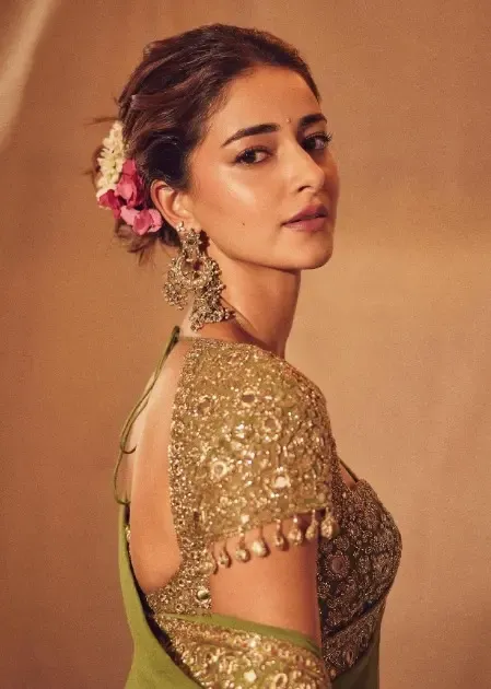 Did Ananya Panday Just Share a Heartfelt Tribute to Chunky Panday with 'Saath Samundar Paar'?