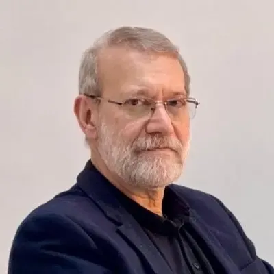 ट्रंप की विद्युत क्षमता संबंधी टिप्पणी पर ईरान का तीखा प्रतिवाद, अंधेरे में अमेरिकी सैनिकों को पकड़ने का जिक्र