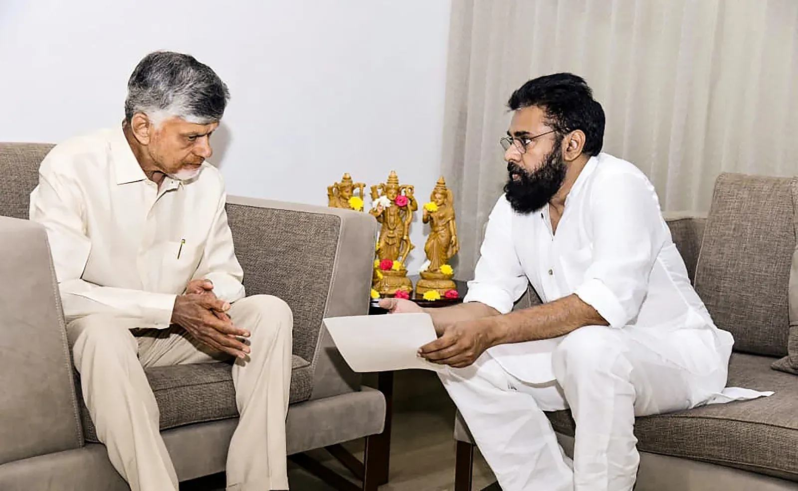 Naidu defends Pawan Kalyan after Hyderabad meeting denial, slams Telangana critics