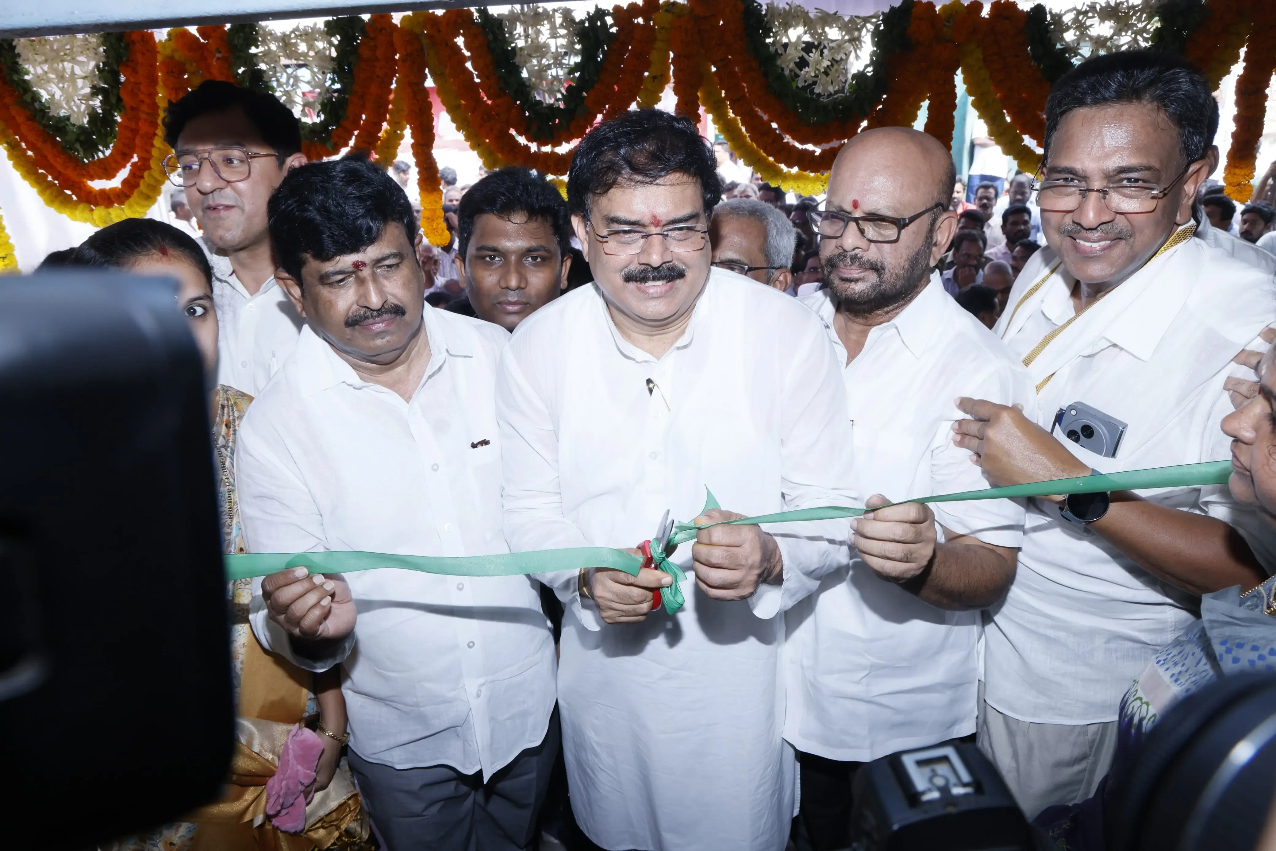 Has Andhra Pradesh Resumed Ration Delivery at Fair Price Shops?