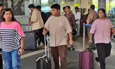 Did Andhra Pradesh and Telangana Evacuate 476 Citizens from Border States?