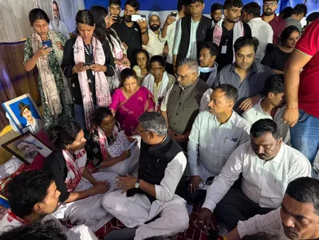 आंदोलित छात्रों की मांगों पर ठोस निर्णय के बजाय उनके भविष्य से खेल रही हेमंत सरकार: आदित्य साहू