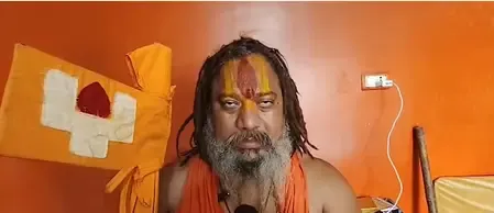 Is Anger Growing Over Remarks Against CM Yogi? Paramhans Acharya Demands Apology from Swami Avimukteshwaranand