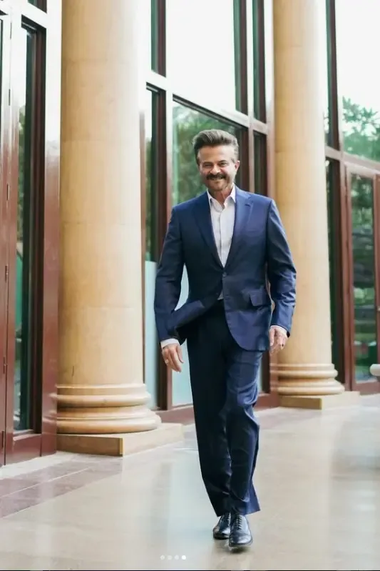 अनिल कपूर ने जिम में पसीना बहाते हुए युवाओं को प्रेरित किया