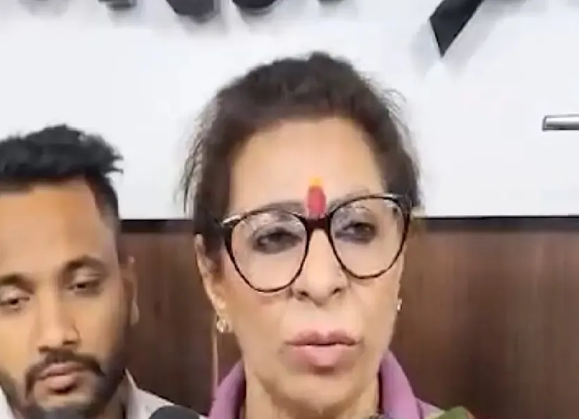 अंजली राघव और पवन सिंह के विवाद में तीन व्यक्तियों को समन, महिला आयोग ने न्याय का आश्वासन दिया