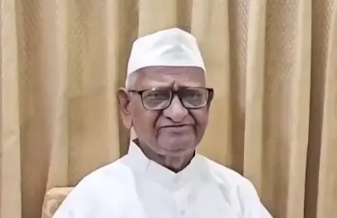 Anna Hazare Demands Anti-Defection Law After AAP-to-BJP Switch