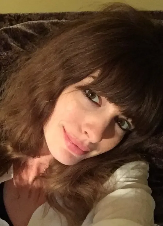 Anne Hathaway Commits to a Stress-Free Life
