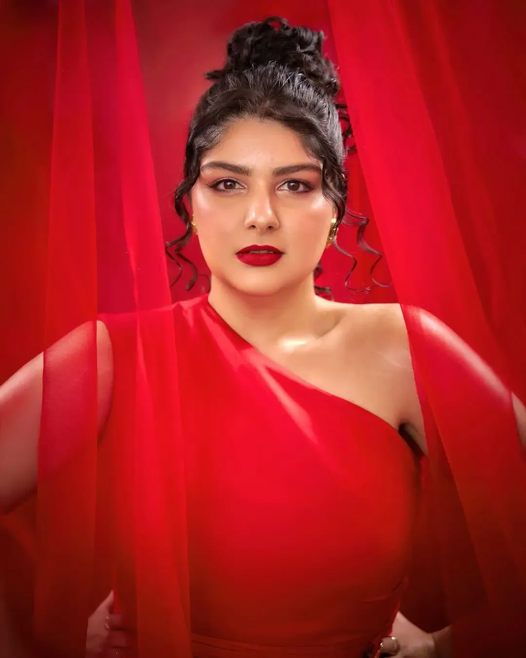 Did Anshula Kapoor Just Encourage Us to Show Up as Our True Selves?