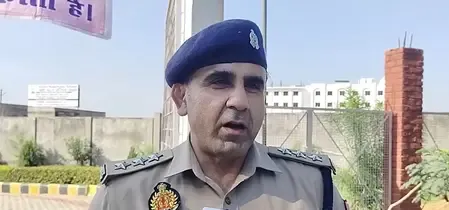 अंतरराष्ट्रीय योग दिवस: चंदौसी के सीओ अनुज चौधरी ने योग को जीवनशैली बनाने का दिया संदेश