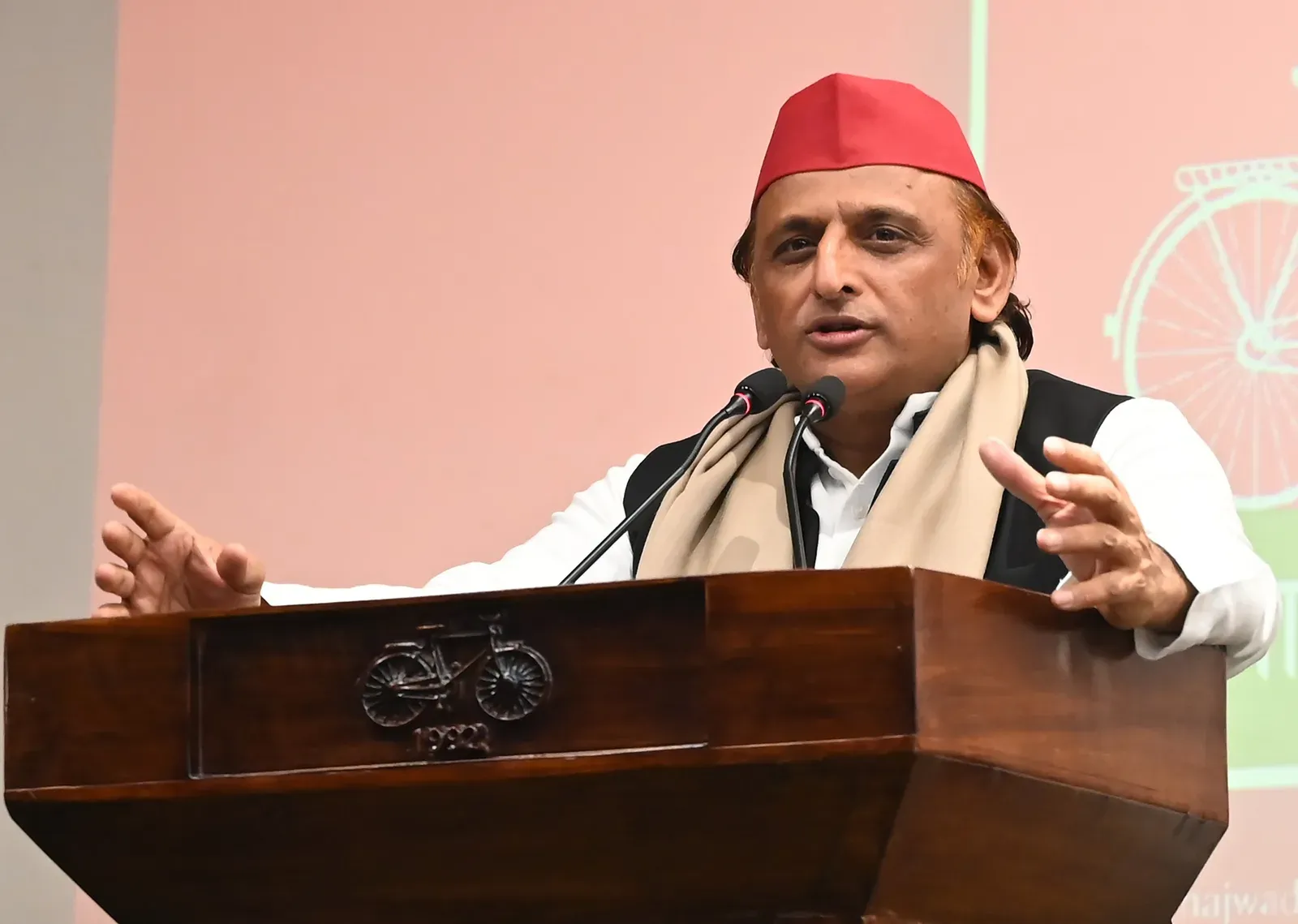 Reservation row: Athawale, Akhilesh Yadav push back after Jantar Mantar protest