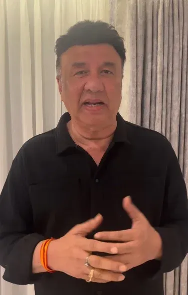 Anu Malik praises 'Chunnari Chunnari' remake starring Varun Dhawan