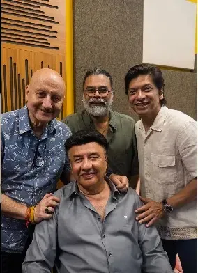 अनुपम खेर का नया नाटक 'जाने पहचाने अनजाने' में शान और अनु मलिक की आवाज का जादू