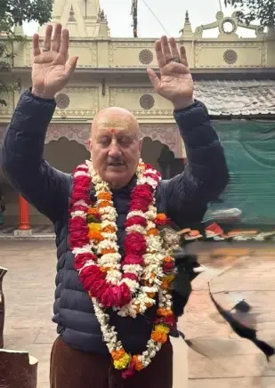 Did Anupam Kher Seek Blessings at Sankat Mochan and Kashi Vishwanath Temples?