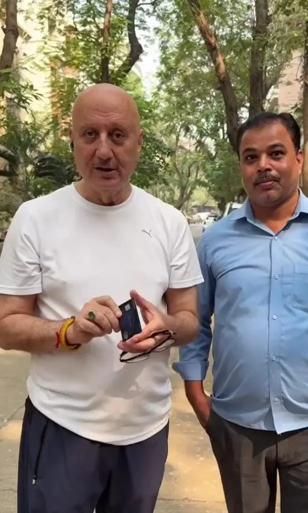 Did Anupam Kher Just Prove That 'Honesty is Alive'?