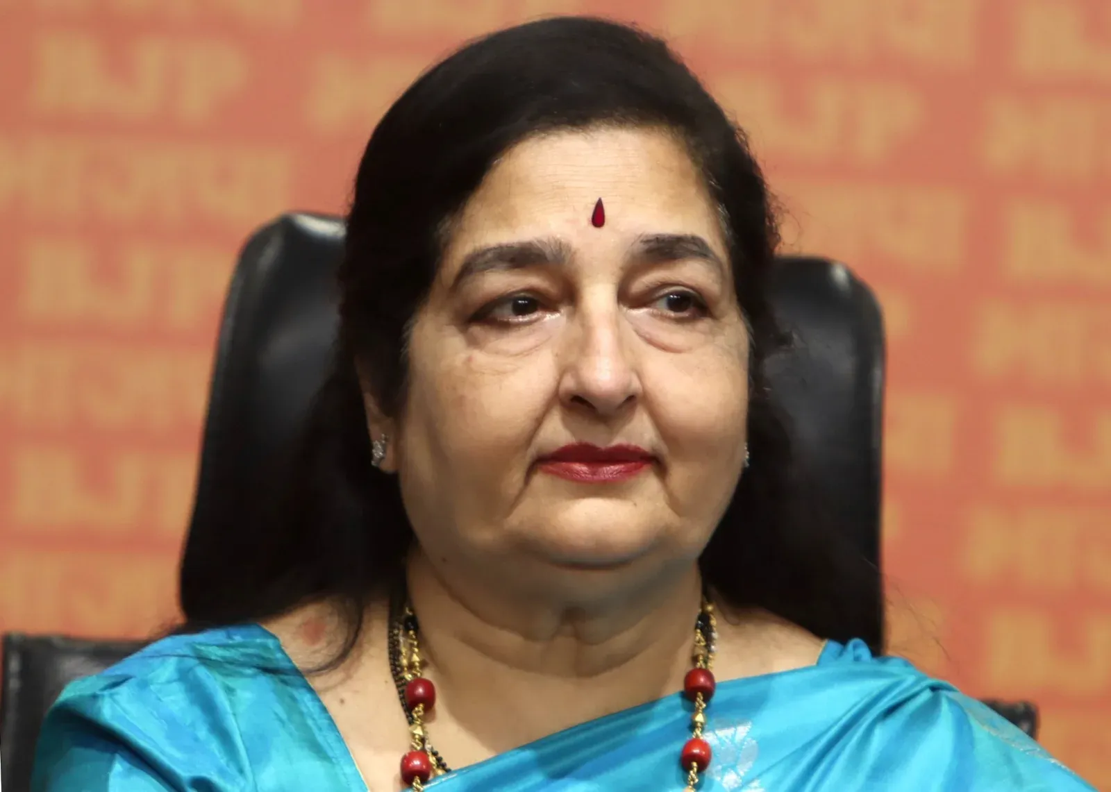 Anuradha Paudwal responds to Ram Mandir scam remarks and Vishwaguru controversy