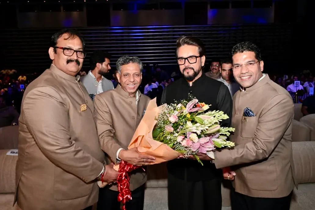 Anurag Thakur honours JEA 2026 winners at Jaipur jewellers centenary