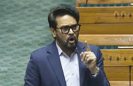 अनुराग ठाकुर ने बताया 'राहुल' का मतलब, कांग्रेस सांसद पर देश की छवि धूमिल करने का आरोप 
