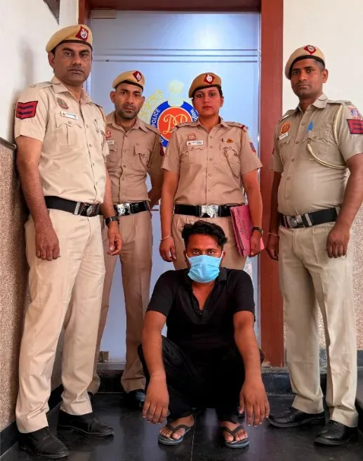 दिल्ली पुलिस ने APK बैंक धोखाधड़ी मामले में बिहार से मुख्य आरोपी शशिकांत को दबोचा