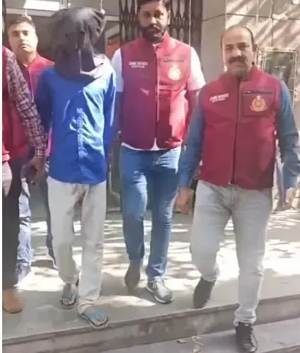 दिल्ली में साले पर जानलेवा हमला करने वाला भगोड़ा अपराधी 2 साल बाद पुलिस के जाल में