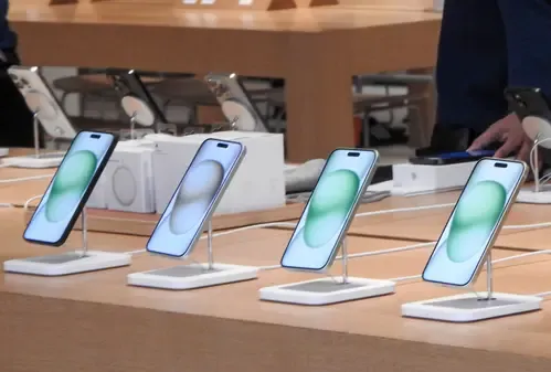 Has Apple Achieved Record iPhone Production in India for H1 2025?