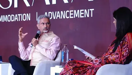 EAM Jaishankar Discusses India's Humanitarian Approach in Approving Iranian Warship Docking in Kochi