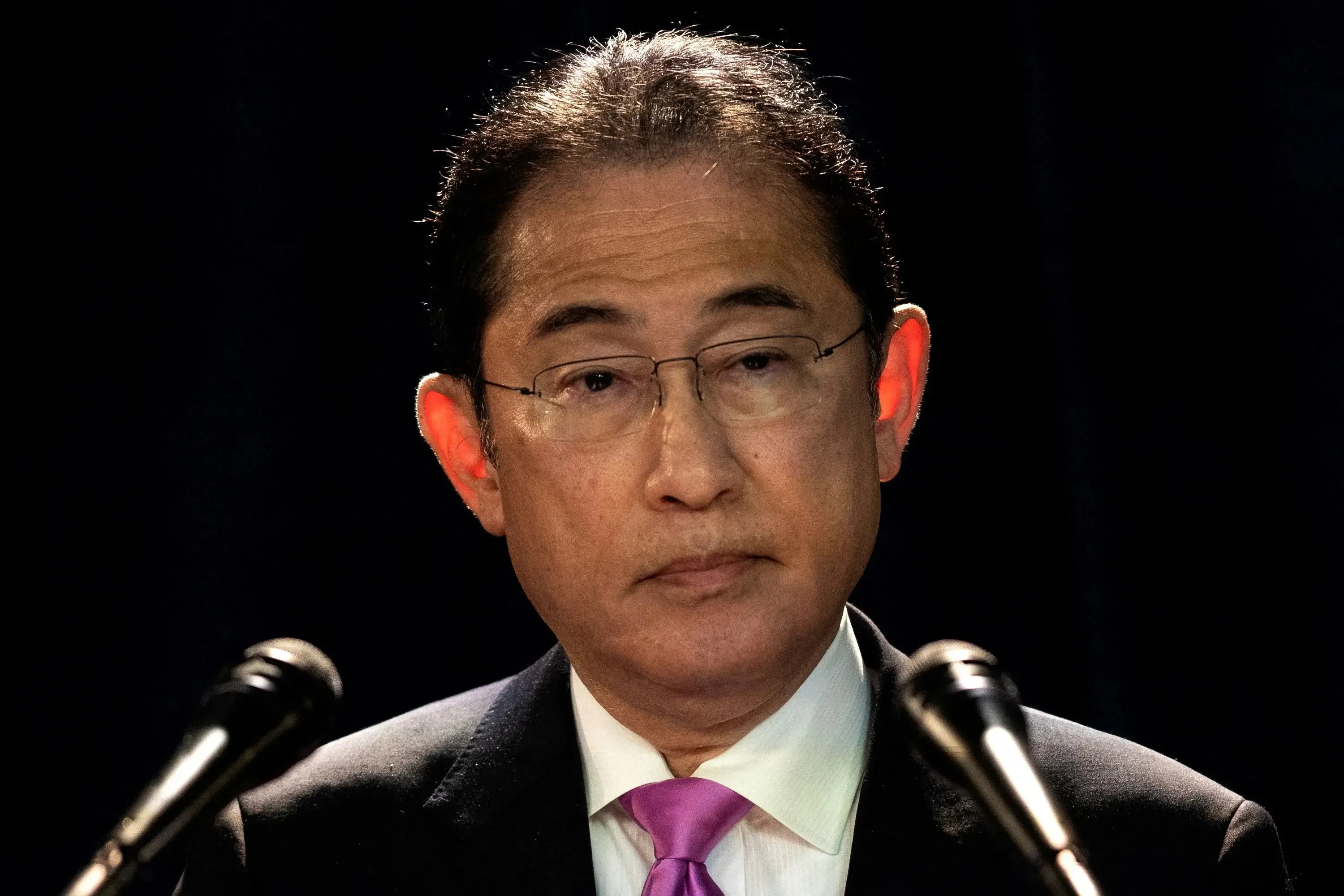 Japanese Prime Minister's Approval Rating Continues to Fall: Survey